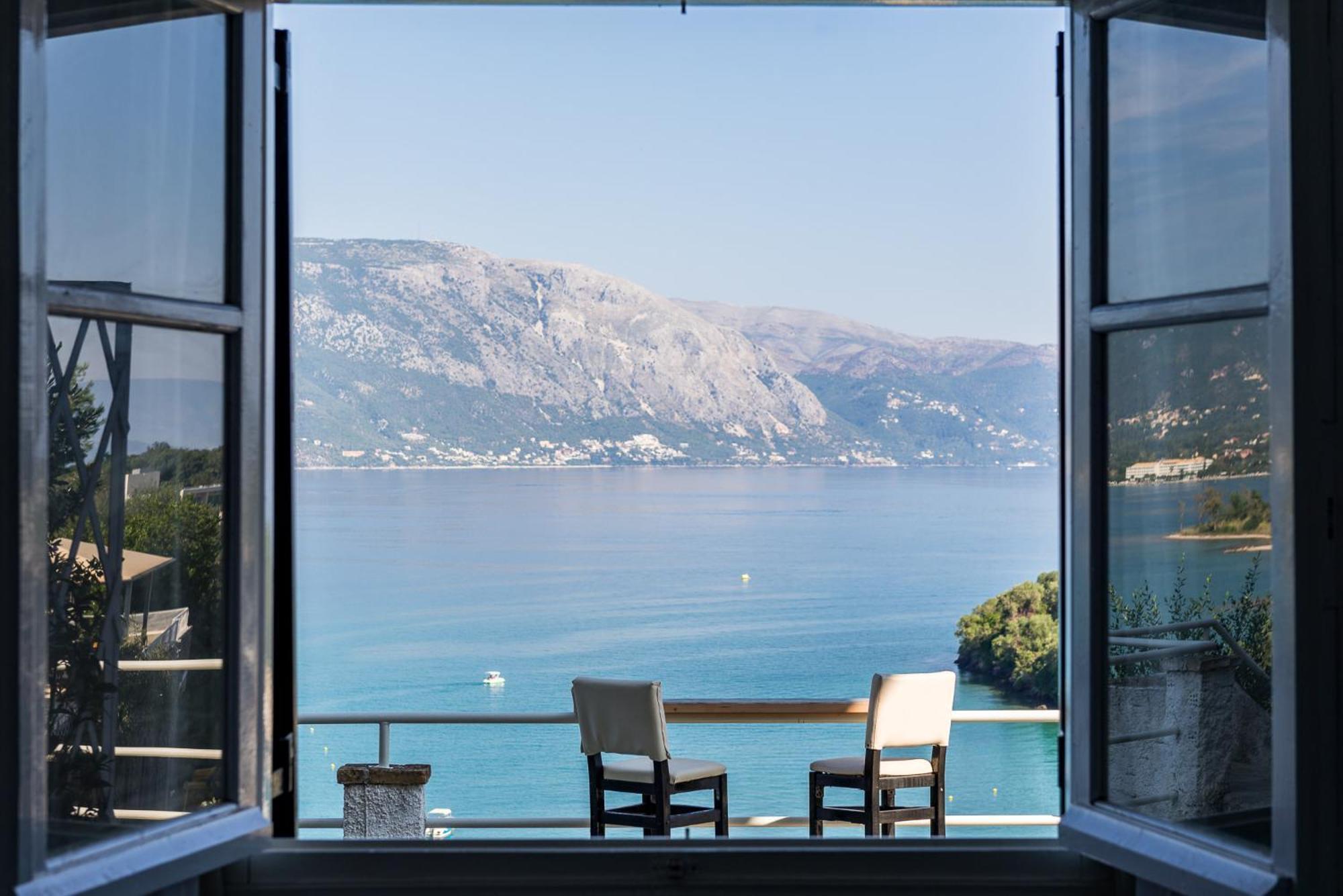 Angelos Seaview Studios By Konnect, Коммено Экстерьер фото